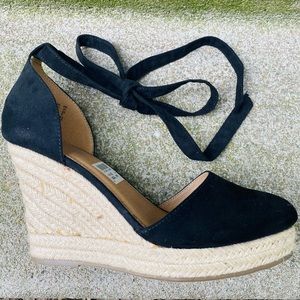 Cute Brash Wedge Espadrilles Black Sandal - Size 8W
